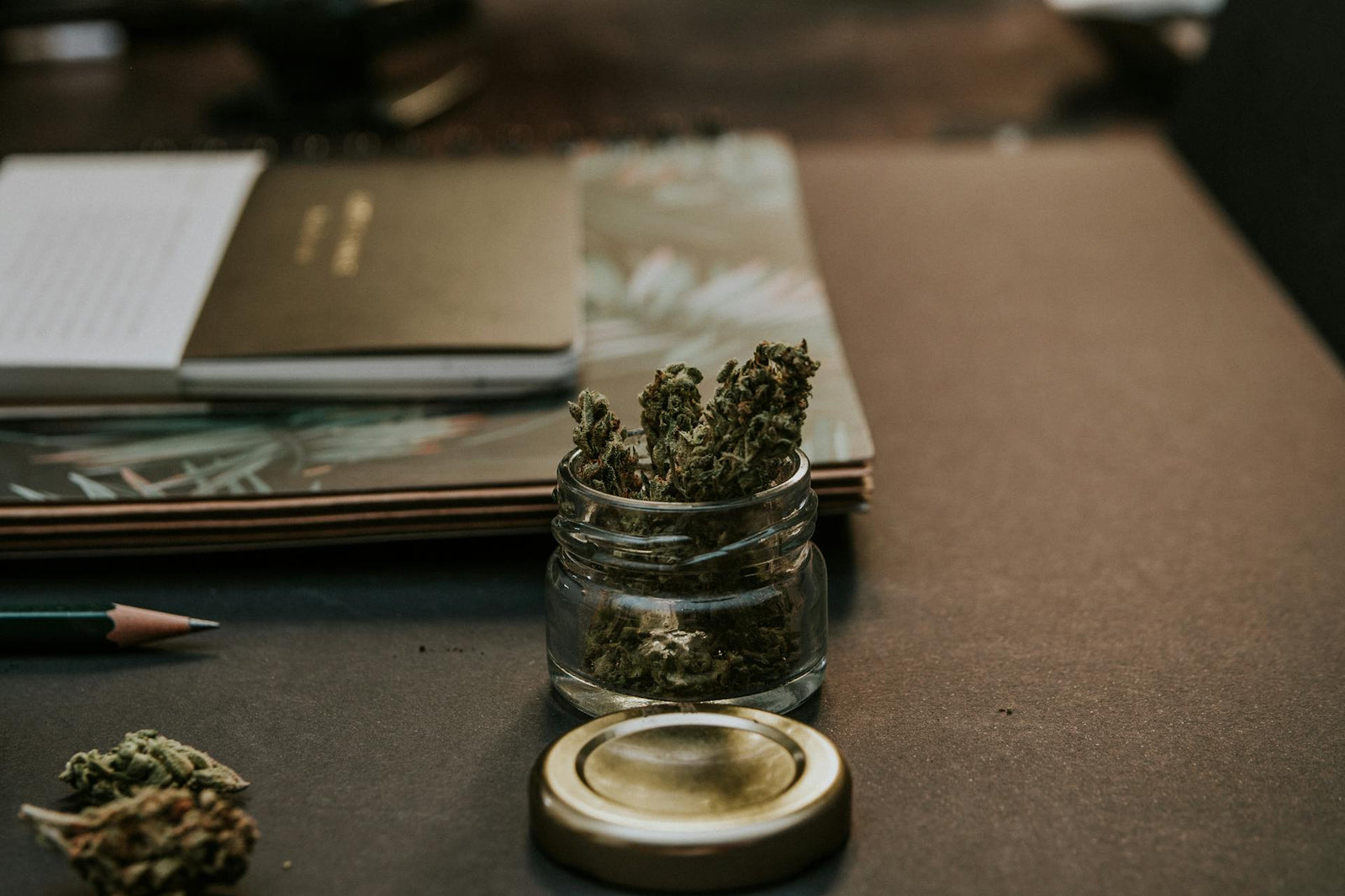 How to Tell if Weed is Laced - What to Check For