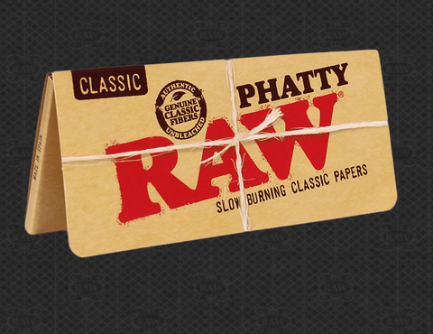 A picture of RAW rolling papers